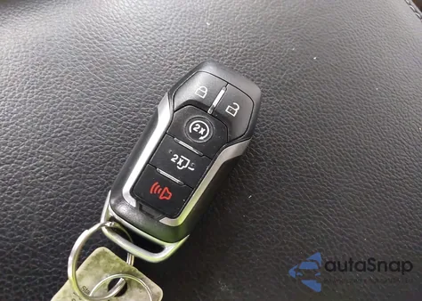 2016 Ford F-150 Lariat из США, поврежденный, VIN 1FTEW1EG4GFB63497